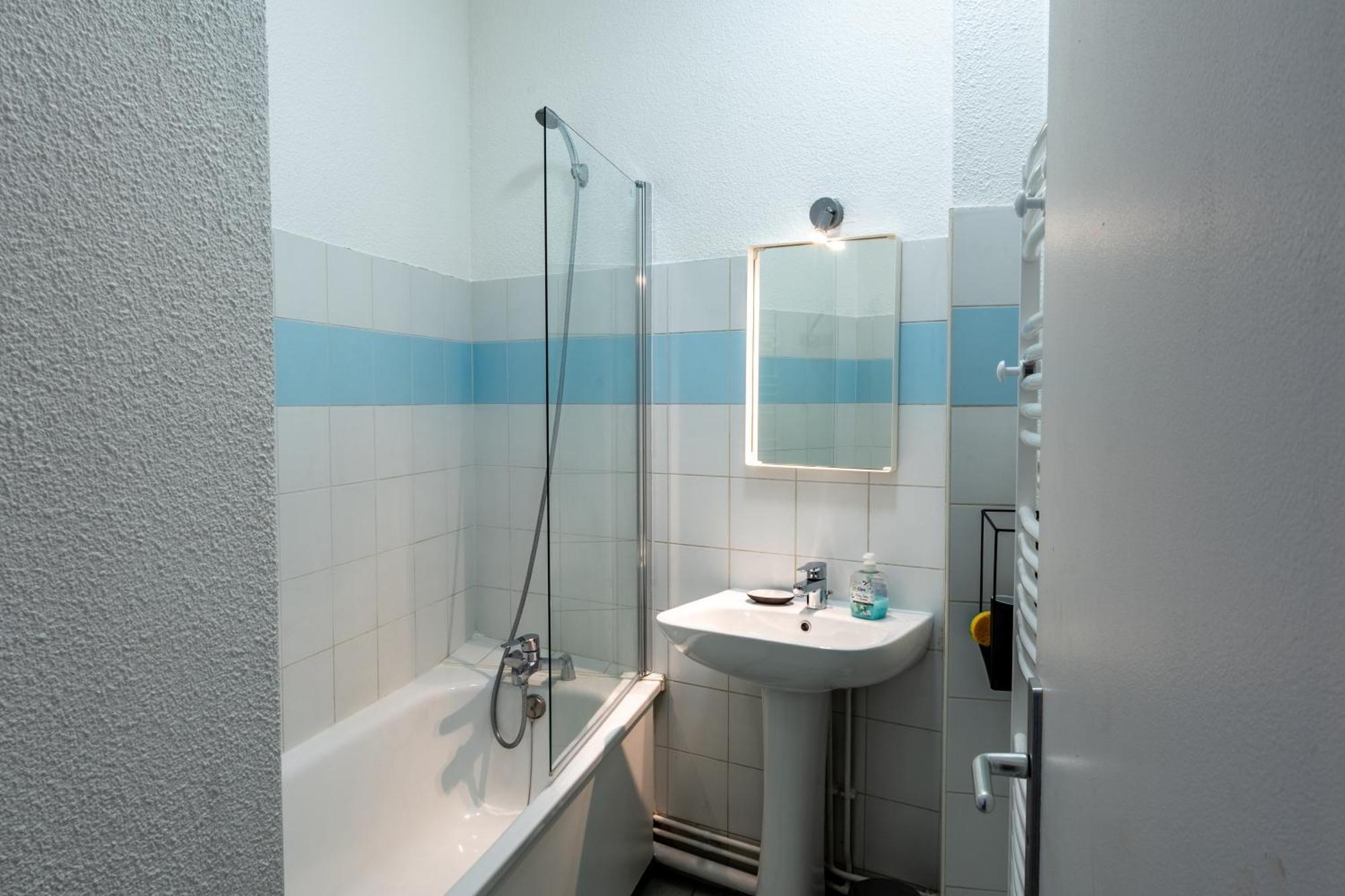 Capstay Le Lys - Lourdes - Centre - Residence Serenity Bagian luar foto